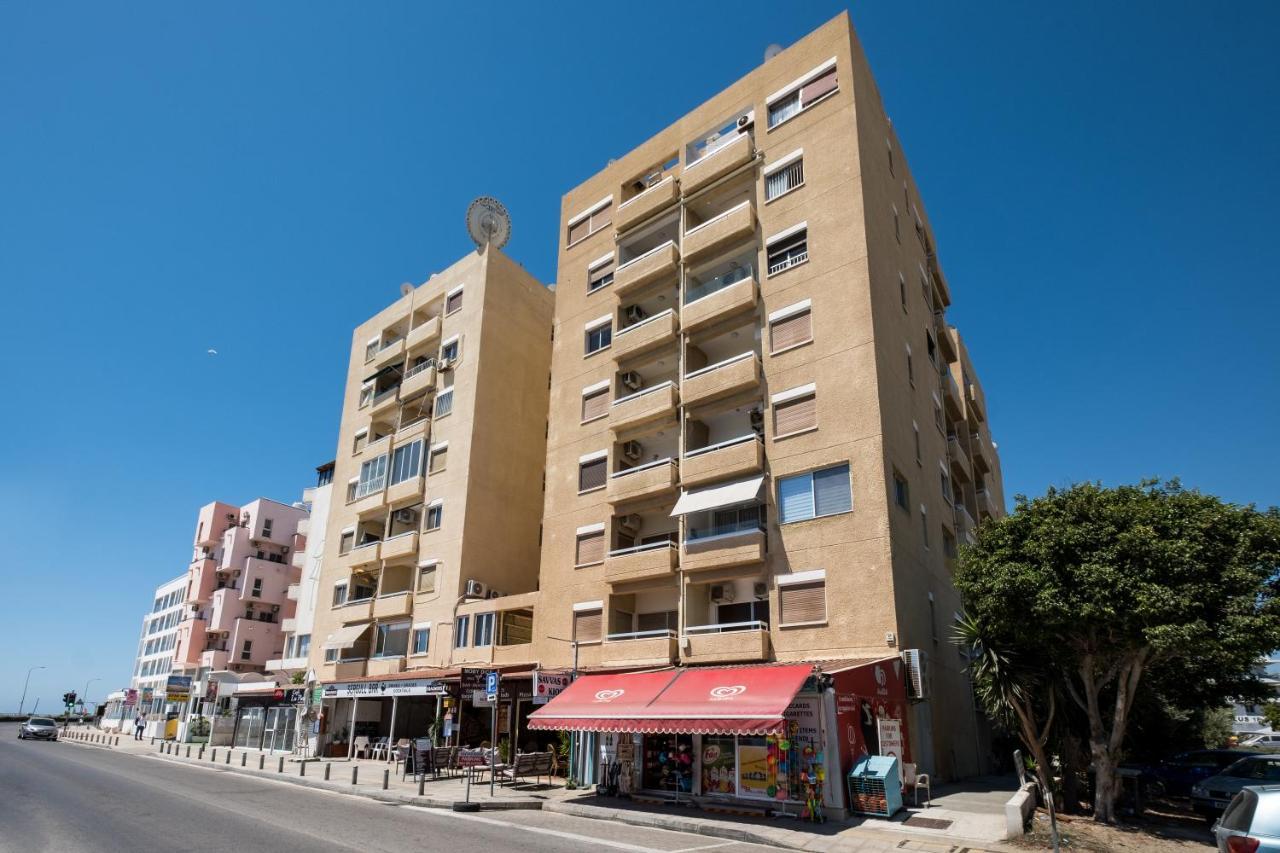 Apollon Sea View Beachfront Ap 302 Larnaca Exterior foto